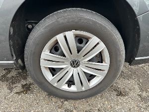 Auto Schmerikon VW Caddy 2.0 TDi 6-Gang